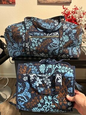 Vera Bradley Java Navy Quilted Carryon Duffle with Matching Hanging Toiletry Bag